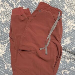 FIGS Mauve Jogger in Large Tall